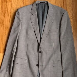 Hugo Boss sports coat, 46L